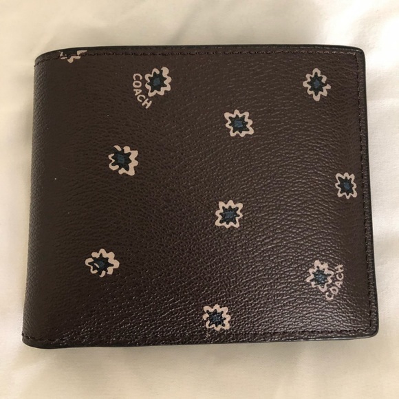 Coach Wallet - Picture 2 of 7